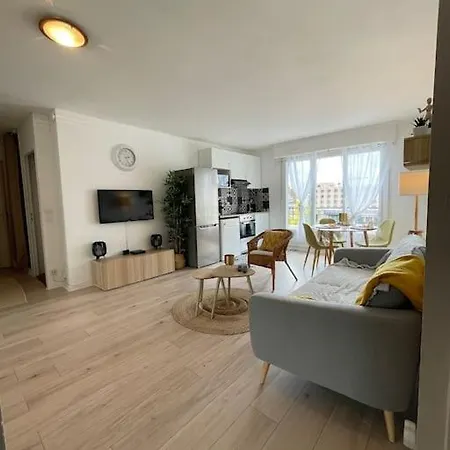 Cosy Balcon A 30min De Paris Apartment *